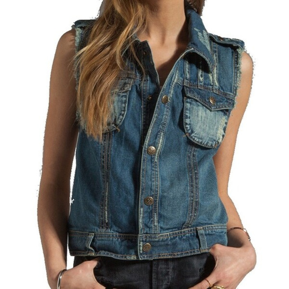 Free People Jackets & Blazers - Free People NWT Macrame Denim Vest S